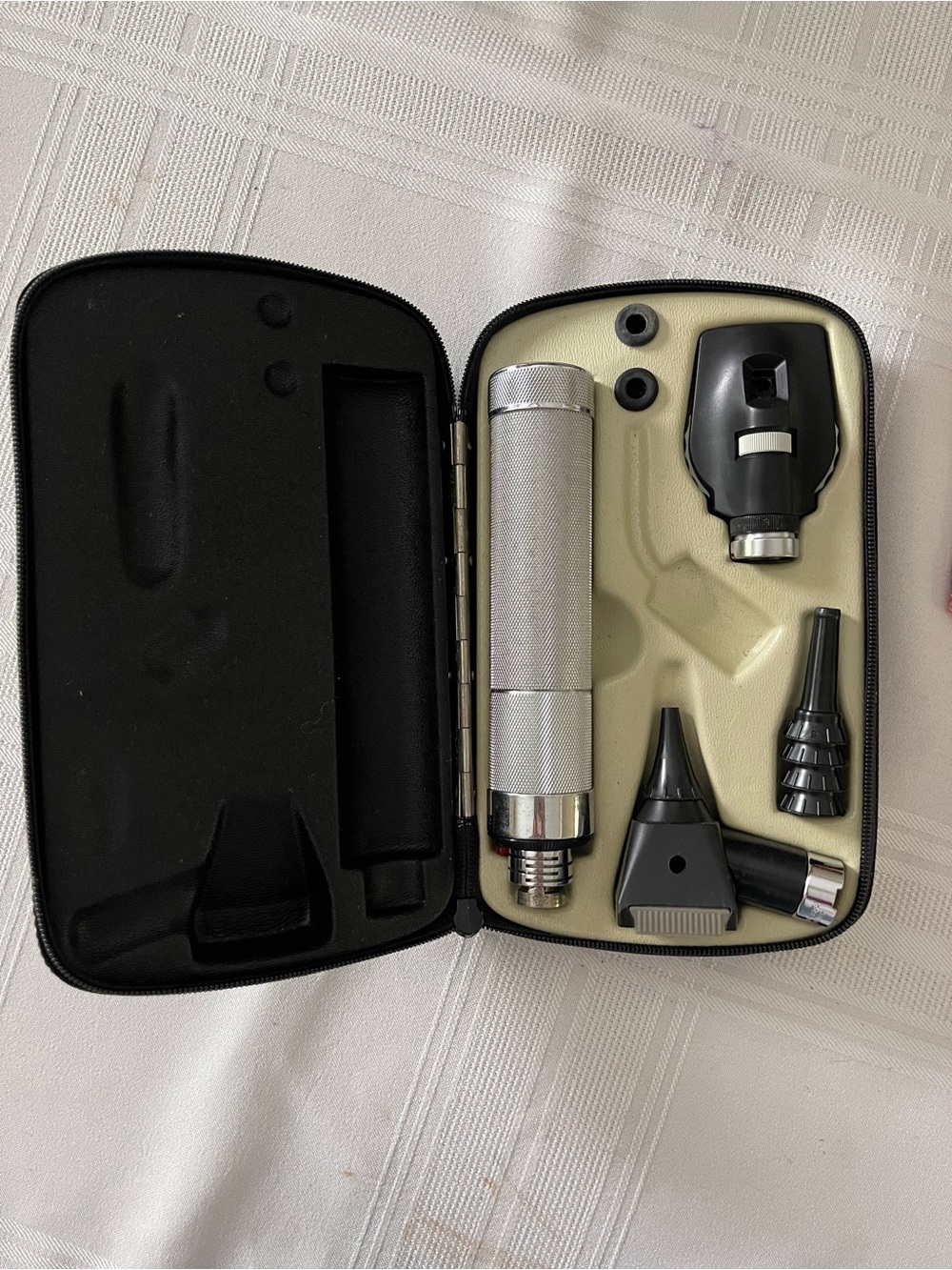 VINTAGE Welch Allyn Diagnostic Set